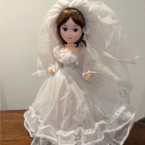 Vintage Bradley Bridal Doll – 1980s Collectible